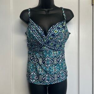 Swim tankini top by La Blanca ladies size 14 EUC